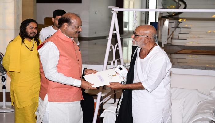 Om Birla, Lok Sabha Speaker, Lok Sabha Speaker Om Birla, Kota Bundi Lok Sabha constituency, Lok Sabha Speaker reached Kota, Morari Bapu, Morari Bapu Ramkatha, TIS Media, Kota News, Latest News Kota, Hindi News Kota, 