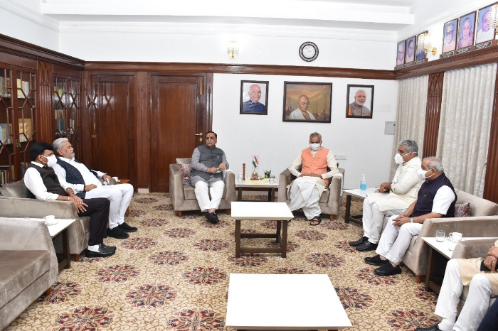 Gujarat CM, Vijay Rupani, Vijay Rupani Resigns, Gujrat Governor, Gujrat BJP, TIS Media, Gujarat Assembly Election 2022, PM Modi, Amit Shah, Narendra Modi, 